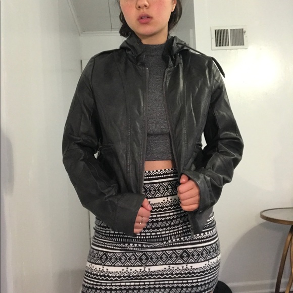 Grey jacket - Picture 2 of 3